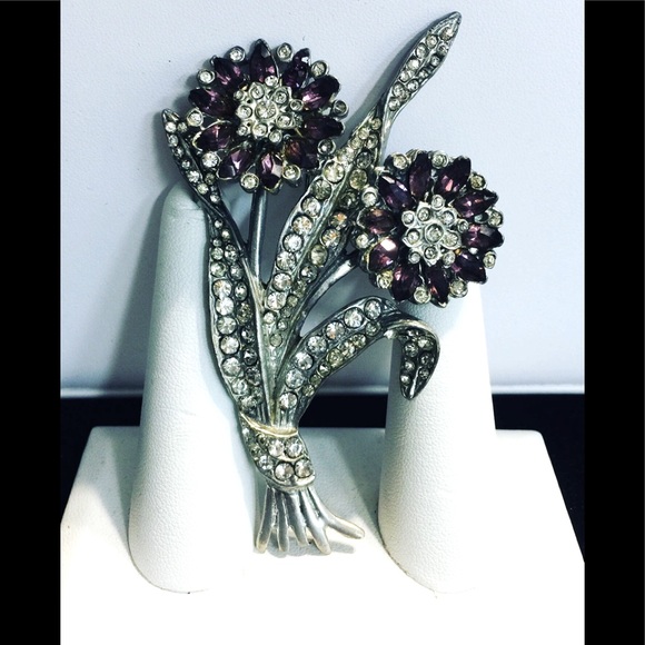 Antique Silver Tone Large Crystal Floral Brooch